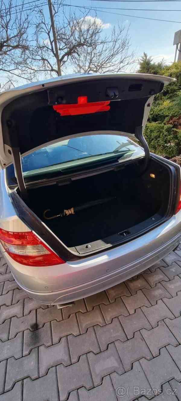 Mercedes-Benz Třídy C 2,0   C320 Cdi Elegance - foto 8