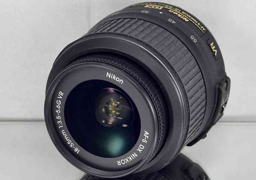 NIKON AF-S DX NIKKOR 18-55mm f/3.5-5.6 G VR - foto 4