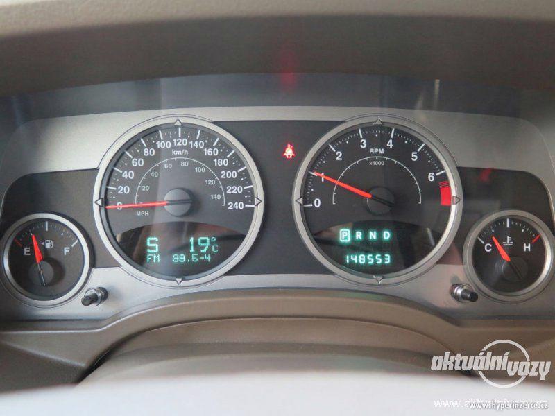 Jeep Patriot 2.4, benzín,  2008, kůže - foto 9