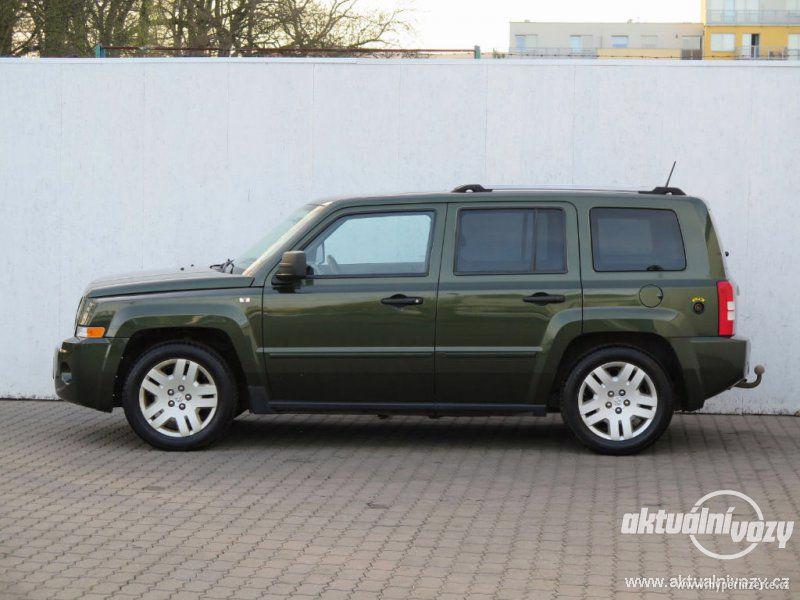Jeep Patriot 2.4, benzín,  2008, kůže - foto 13