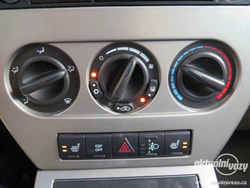 Jeep Patriot 2.4, benzín,  2008, kůže - foto 14