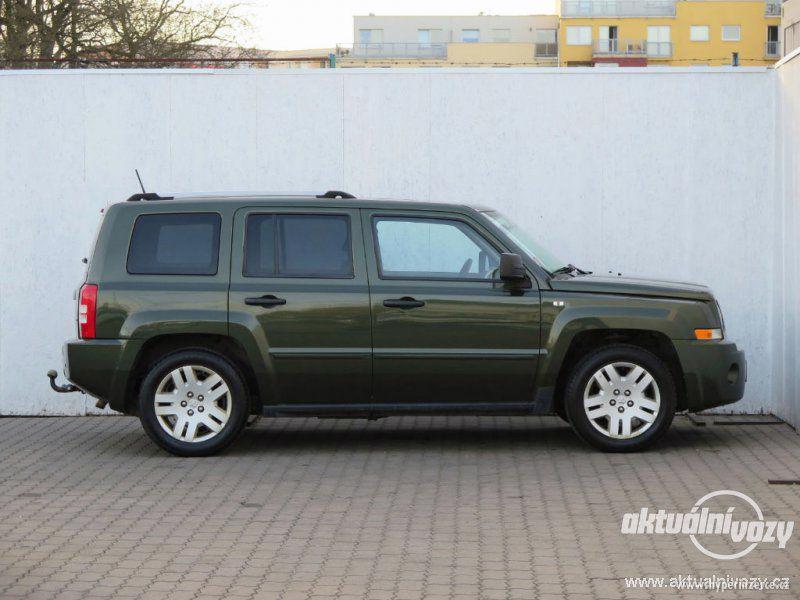 Jeep Patriot 2.4, benzín,  2008, kůže - foto 16