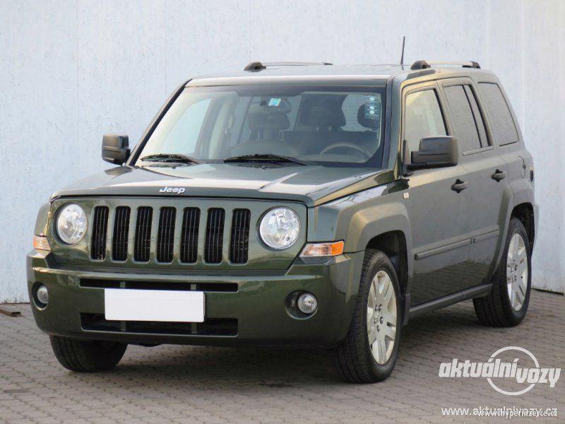 Jeep Patriot 2.4, benzín,  2008, kůže - foto 17
