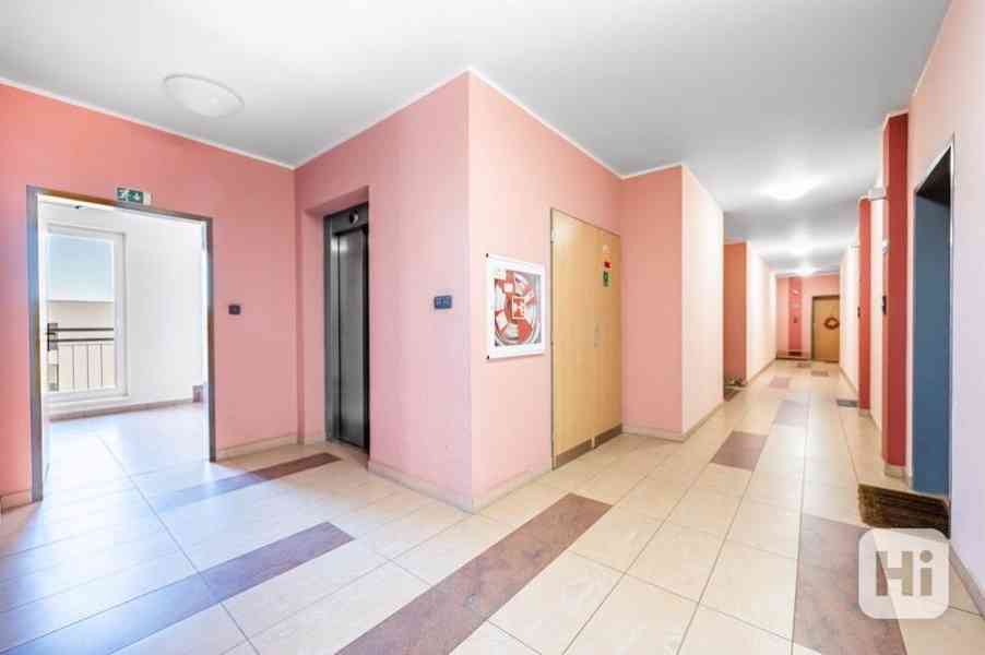 Prodej bytu 2+kk 55 m2 (48m2 + 7 m2 balkon), Kryšpínova ul., Praha 10 Dolní Měchopupy - foto 9
