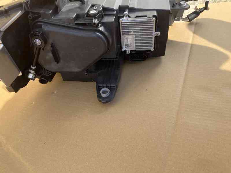 predni svetla svetlo vw passat b9 led prave leve - foto 16