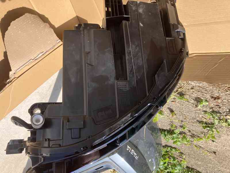 predni svetla svetlo vw passat b9 led prave leve - foto 5