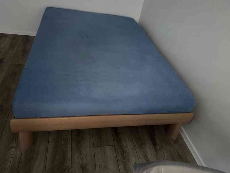 Letiště postel  - foto 2