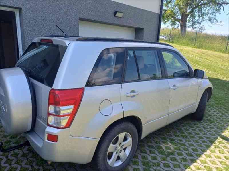 Suzuki Grand Vitara 99.000 Kč - foto 7