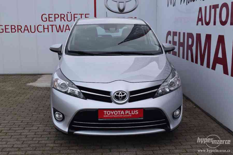 toyota-verso-comfort-navi-7-m-st-bazar-hyperinzerce-cz