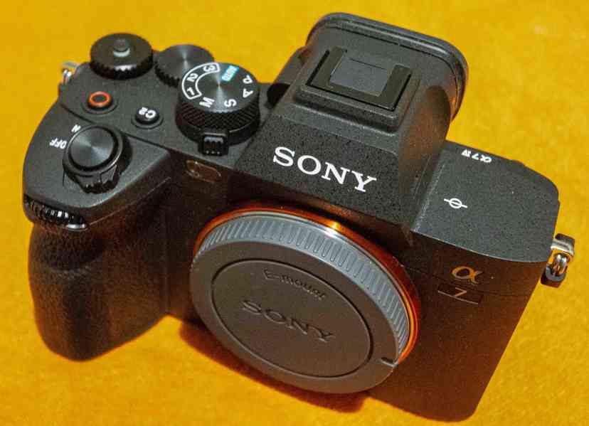 Prodám nové tělo  -  SONY  ALPHA  A7 IV - foto 3