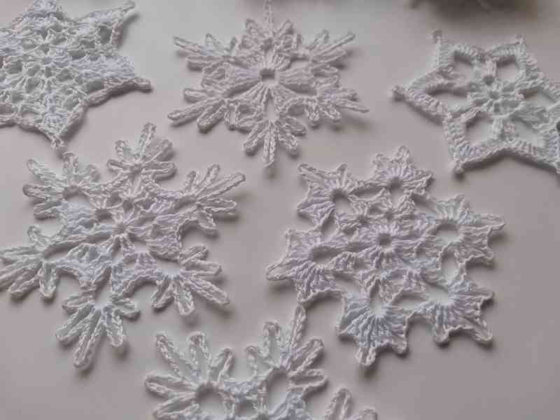 Háčkované vločky  - foto 5