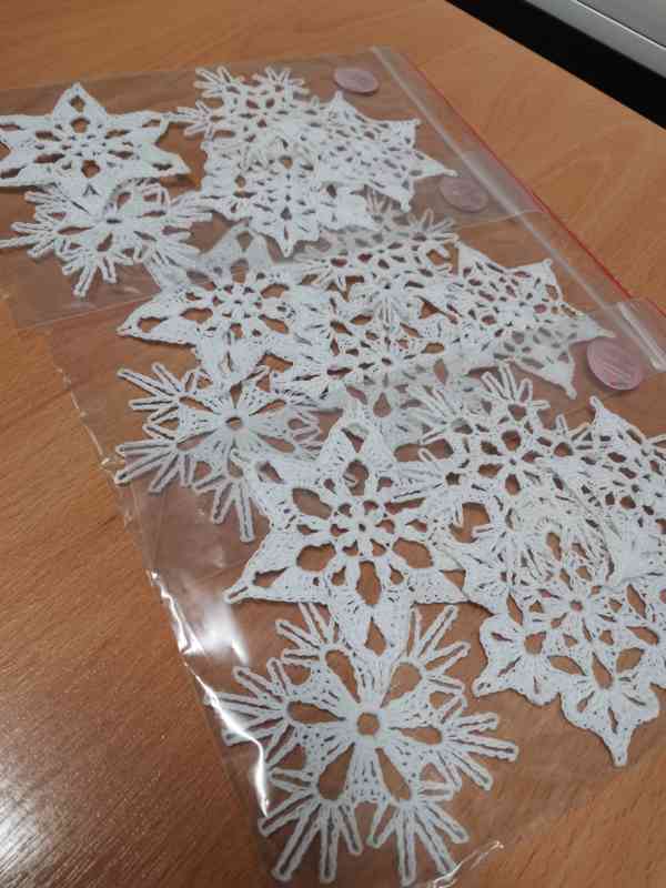 Háčkované vločky  - foto 2