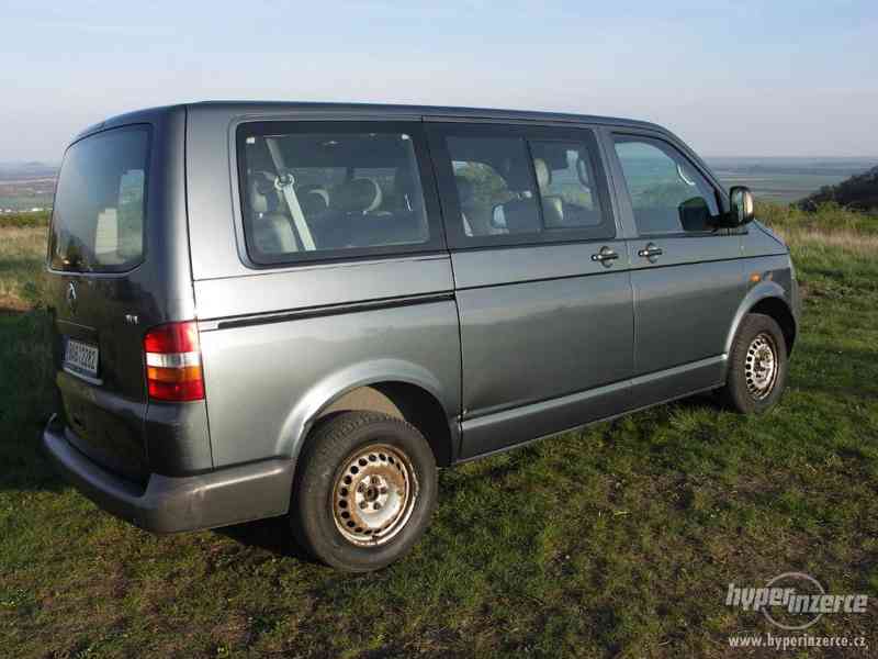Volkswagen Transporter T5 - foto 12