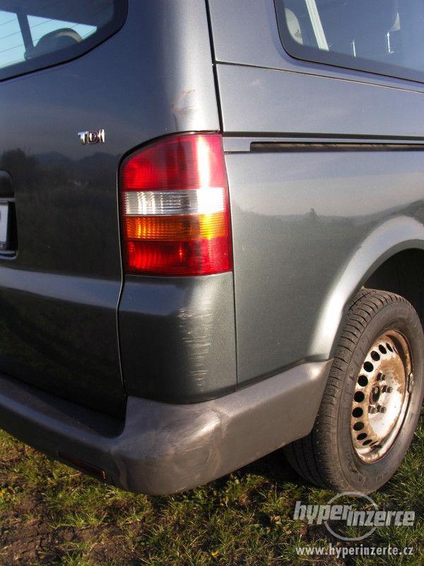 Volkswagen Transporter T5 - foto 14