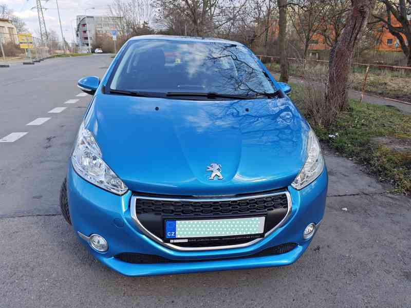 Peugeot 208 - foto 4
