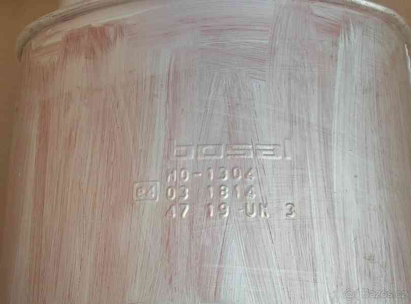 Prodám koncový díl výfuku na Ford Mondeo kombi MKIII 2,0TDci - foto 6