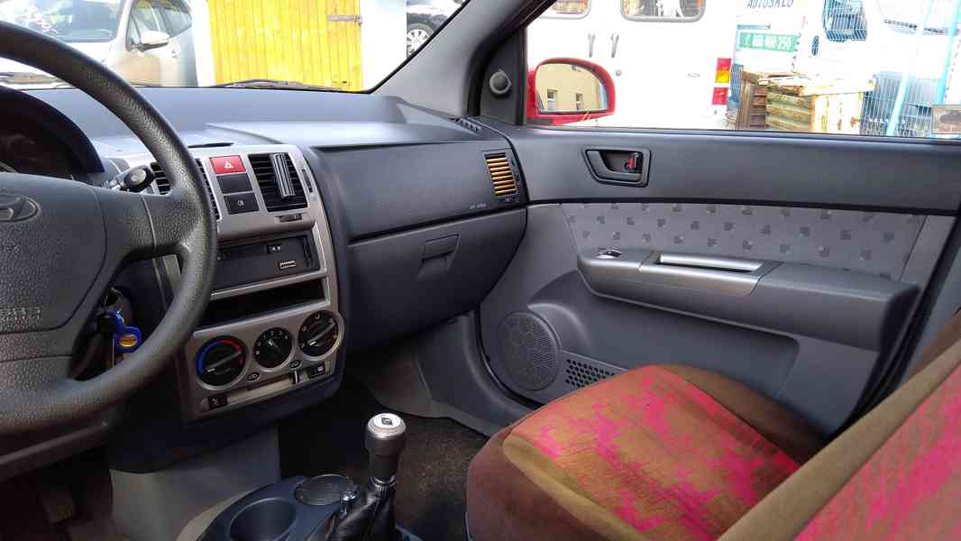 HYUNDAI Getz 1,3i Comfort ČR  KLIMA - foto 16