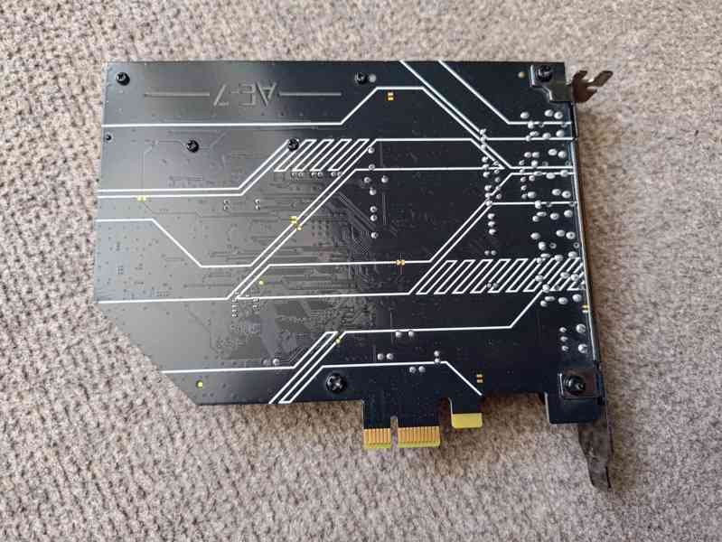 prodam Creative Sound Blaster AE-7 - foto 4