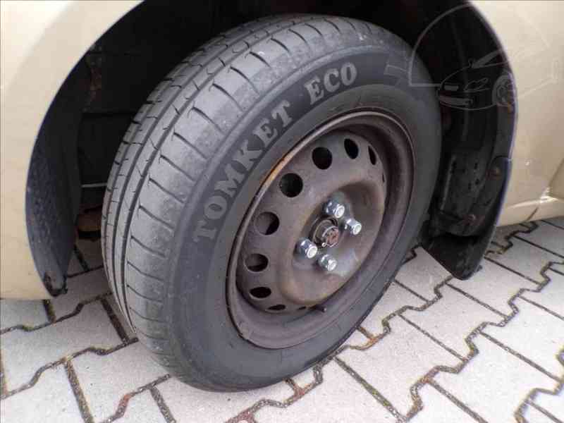 Kia Rio 1,4 16V KLIMATIZACE - foto 16