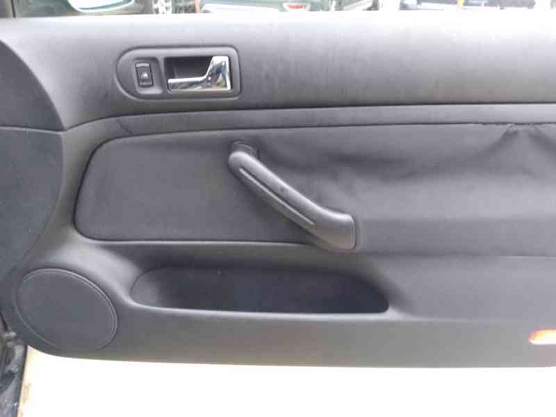 VOLKSWAGEN GOLF 1.4 SPECIAL KLIMA - foto 26