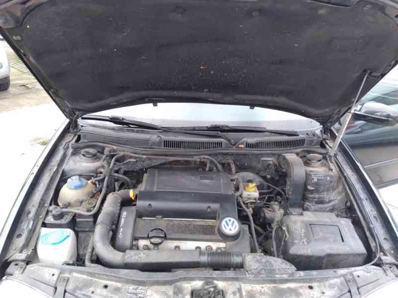 VOLKSWAGEN GOLF 1.4 SPECIAL KLIMA - foto 23