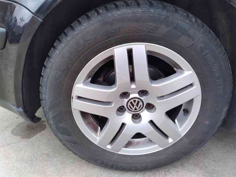 VOLKSWAGEN GOLF 1.4 SPECIAL KLIMA - foto 28