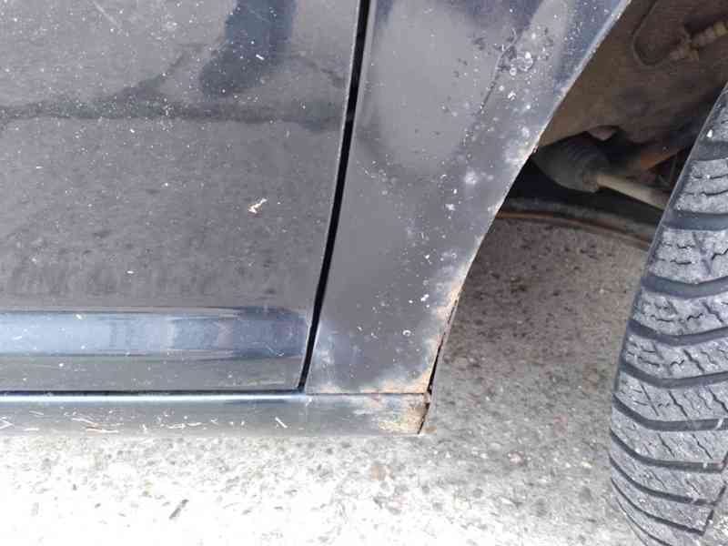 VOLKSWAGEN GOLF 1.4 SPECIAL KLIMA - foto 33