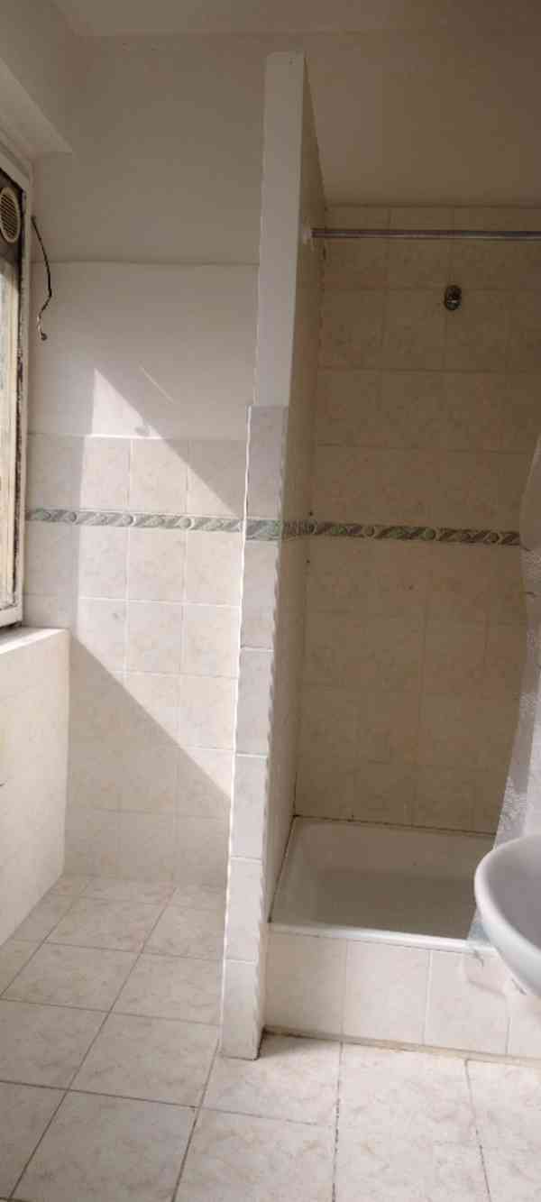 Pěknou garsoniéru pronajmu v přímém centru Železného Brodu. - foto 4