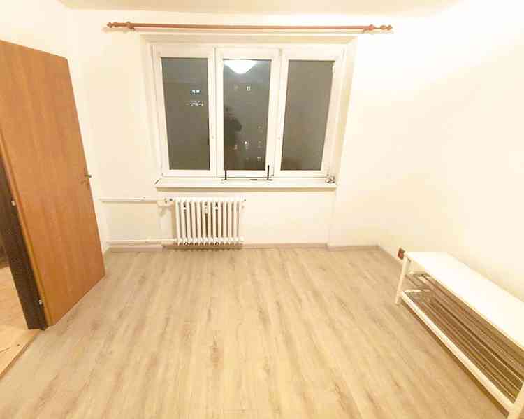 Pronájem 2+1 Praha 7 u metra - foto 4