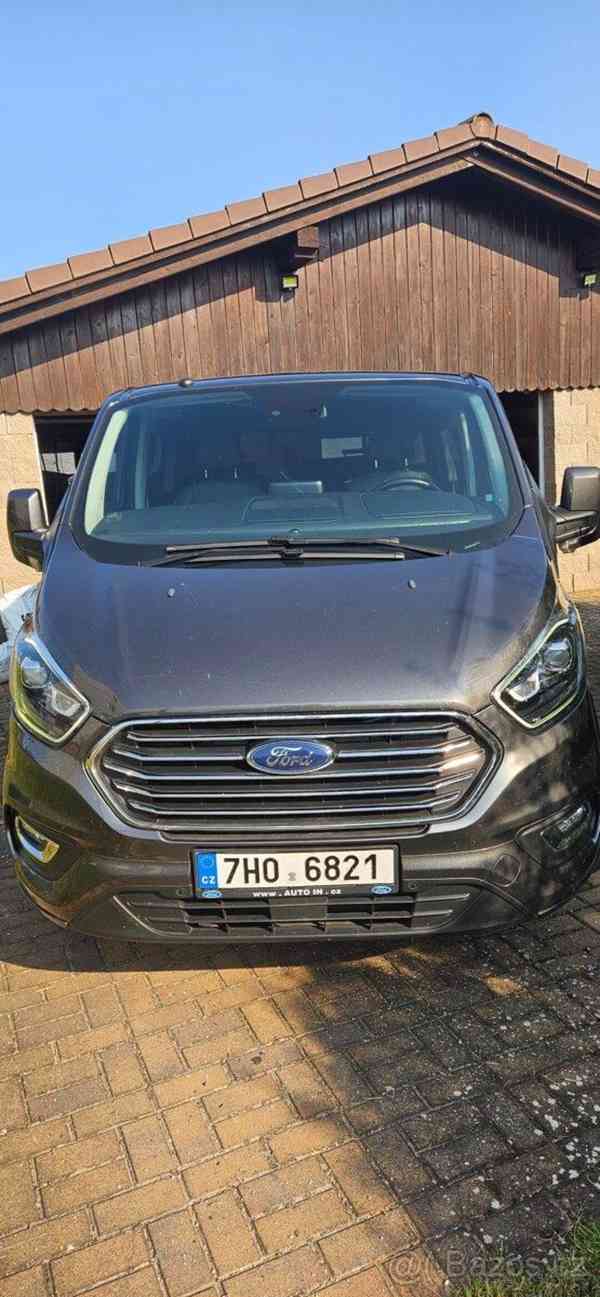 Ford Tourneo Custom FORD TURNEO CUSTOM - foto 11