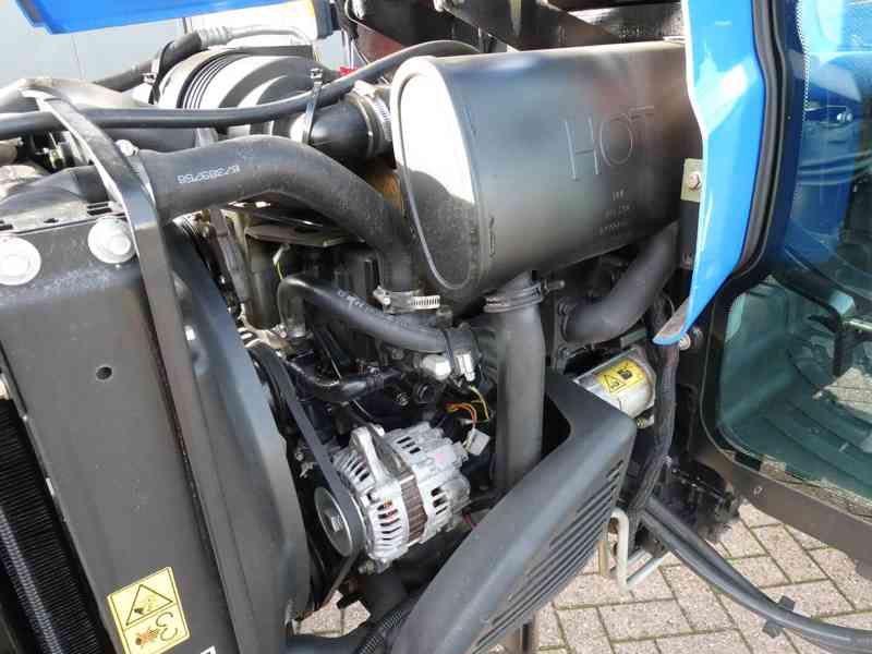 Traktor New Holland 45D 4wd CVT - foto 12