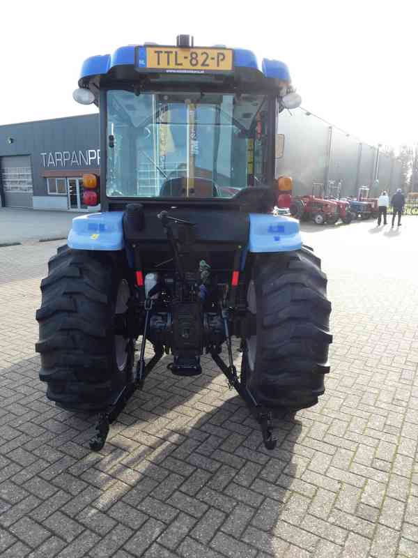 Traktor New Holland 45D 4wd CVT - foto 7
