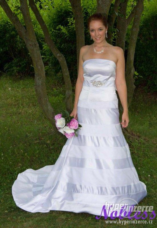 Svatební šaty Liliana č. 64 saténové bílé - foto 3
