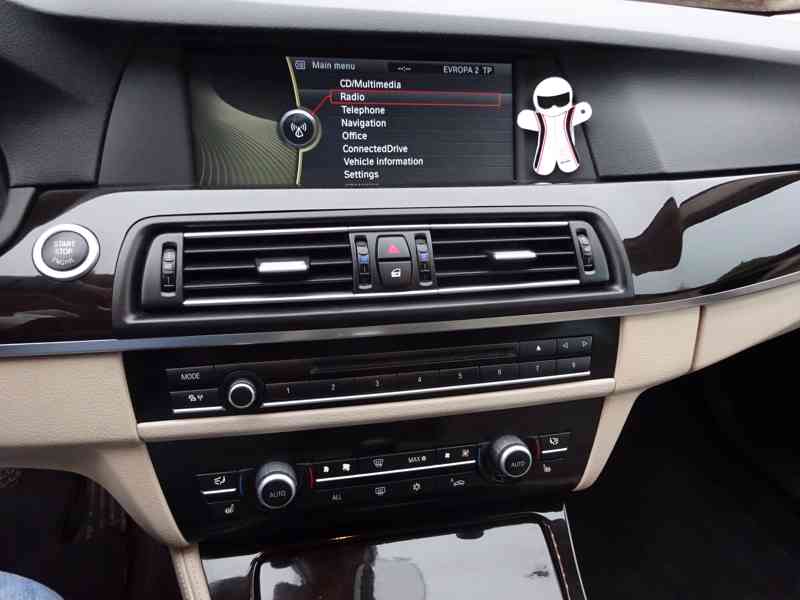 BMW 535i r.v.2010 automat (225 kw)  - foto 8