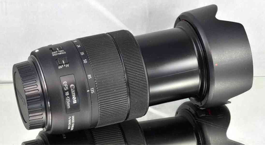 Canon EF-S 18-135mm f/3.5-5.6 IS NANO - foto 9