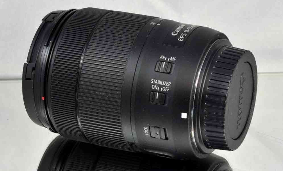 Canon EF-S 18-135mm f/3.5-5.6 IS NANO - foto 7