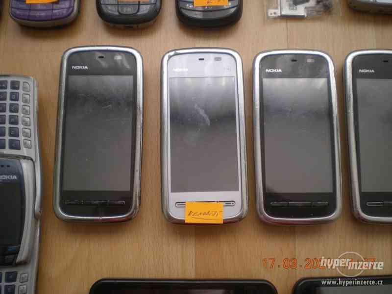 15ks - mobilní telefony Nokia - foto 4