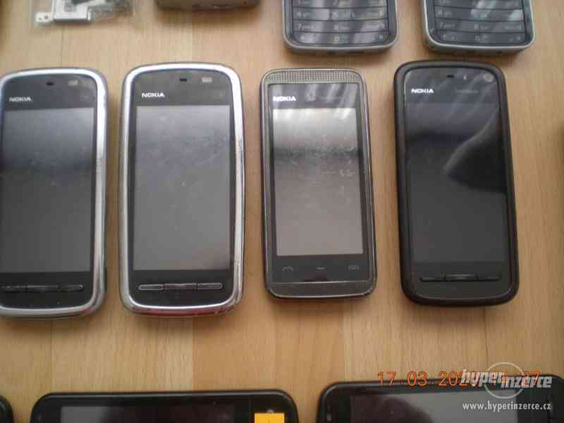 15ks - mobilní telefony Nokia - foto 5