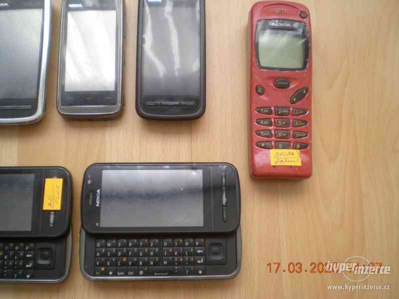 15ks - mobilní telefony Nokia - foto 11