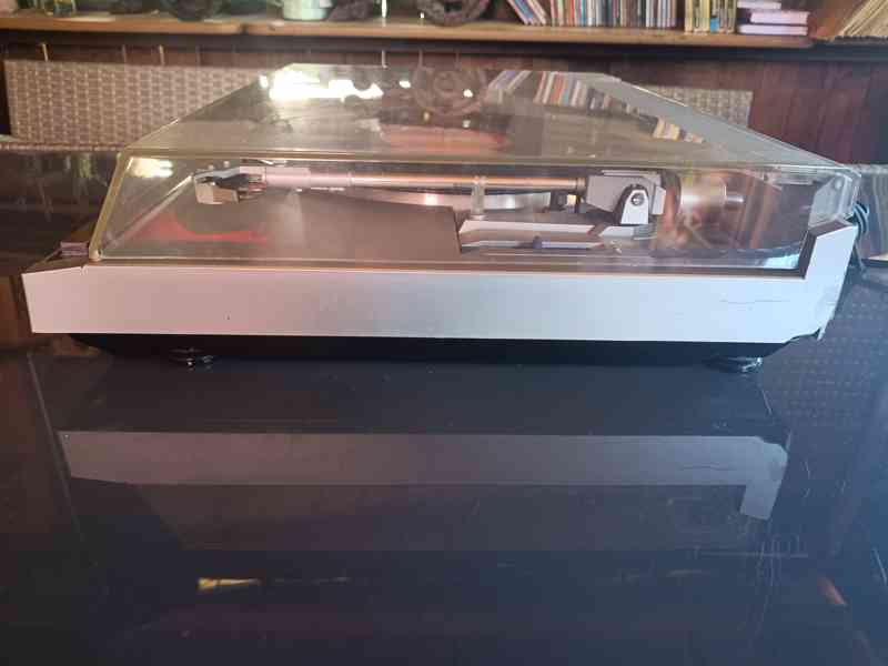 JVC L-A100   poloautomatický gramofon s řemínkovým pohonem - foto 9