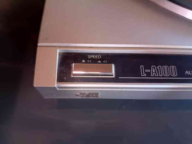 JVC L-A100   poloautomatický gramofon s řemínkovým pohonem - foto 6