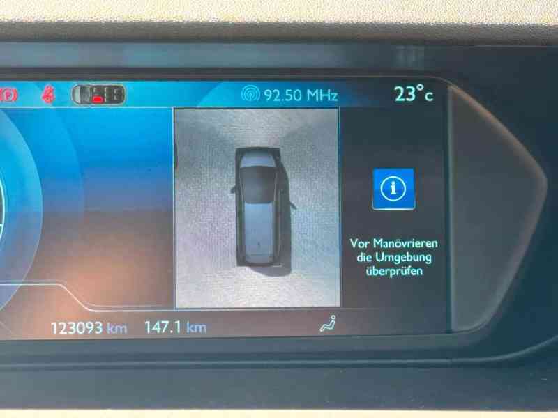 Citroën Grand C4 Picasso 1,6i benzín 115kw - foto 13