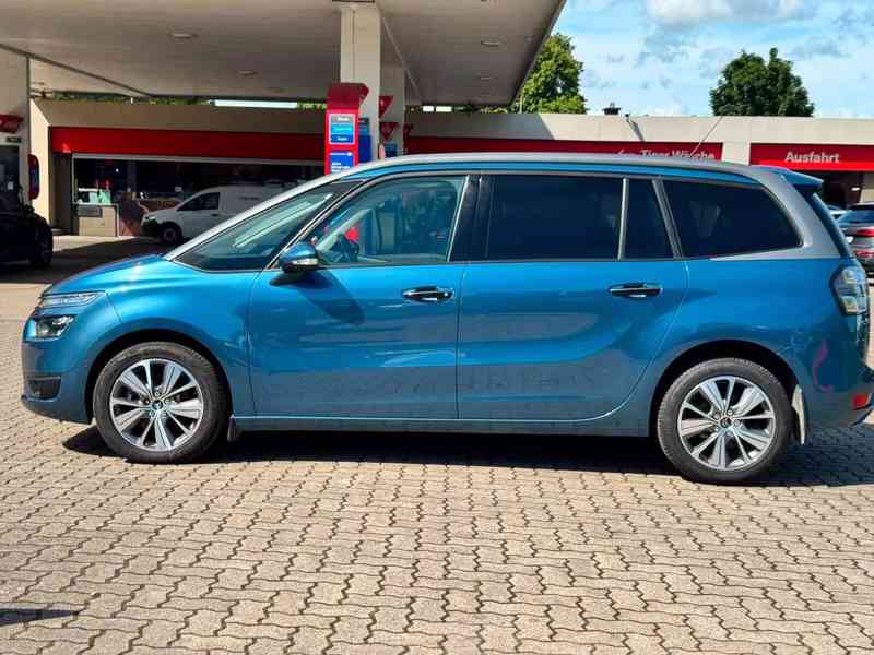 Citroën Grand C4 Picasso 1,6i benzín 115kw - foto 11