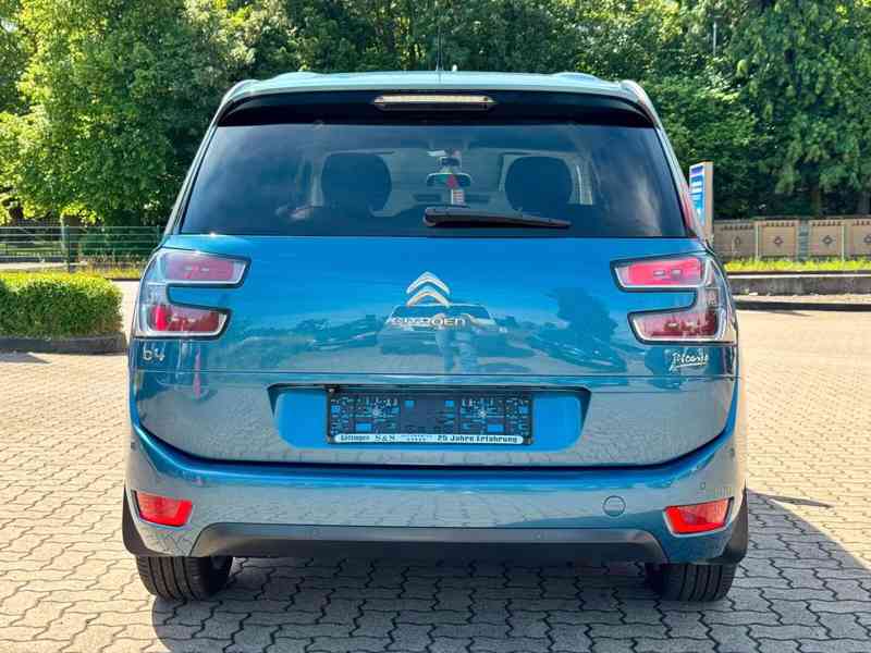 Citroën Grand C4 Picasso 1,6i benzín 115kw - foto 18