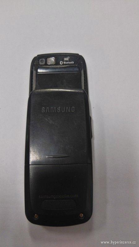 Samsung E250 (V18020078) - foto 5