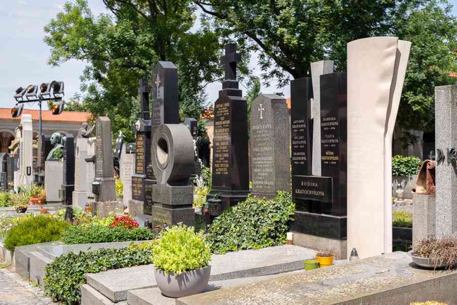 Prodej hrobu na Vyšehradě - foto 3