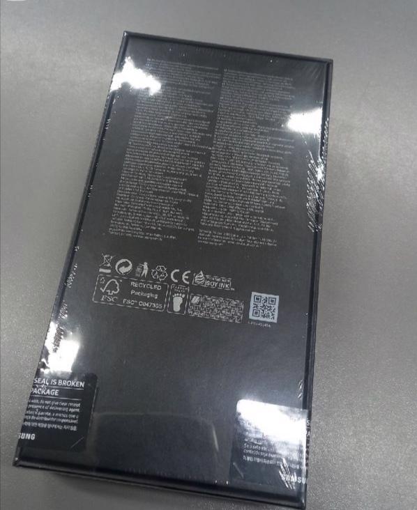 Samsung Galaxy S22 5G Ultra 256GB  - foto 1