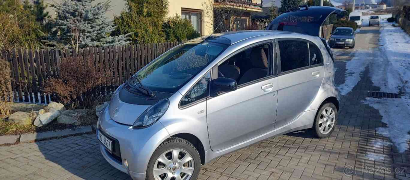 Citroën C-Zero r. v. 2013 - TOP STAV	 - foto 7