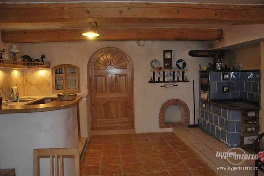 prodej, rodinné domy 108 m2 - Hroubovice - foto 3