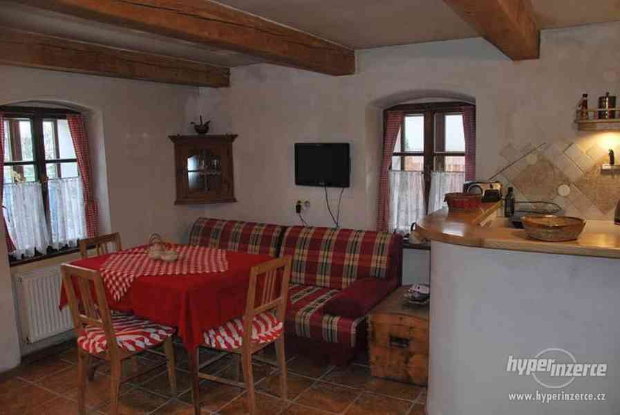 prodej, rodinné domy 108 m2 - Hroubovice - foto 4